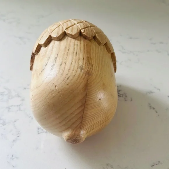 Crate&barrel Small Wood Acorn Sculpture - Picture 8 of 16